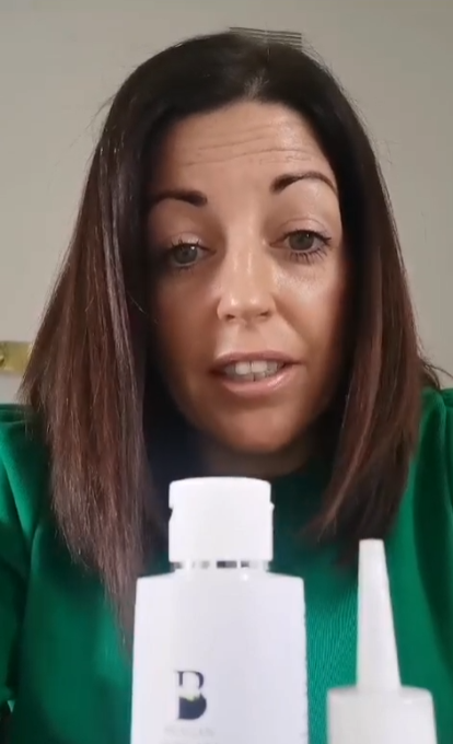 Seborrheic Dermatitis Scalp: Causes, Symptoms & Best Treatments